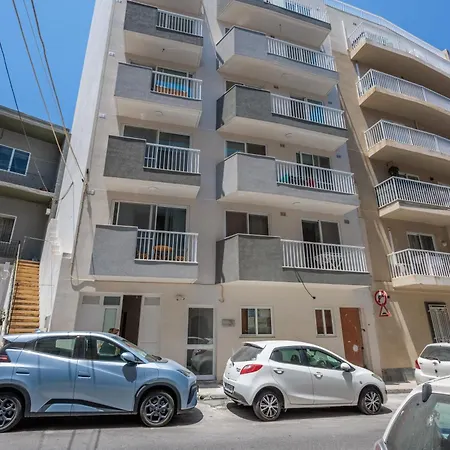 Apartment Comfortable Duplex In Msida By Quicktrips Tal-Hriereb